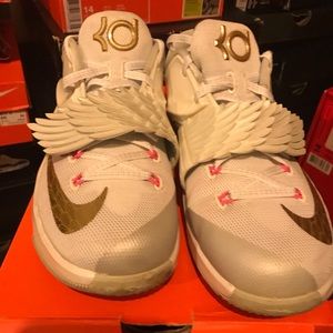 KD 7 “Aunt Pearl”